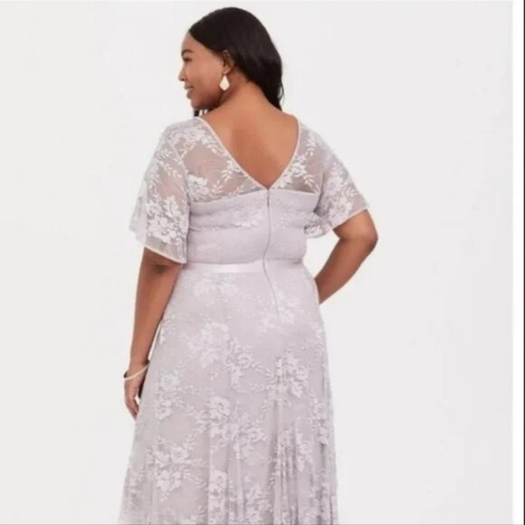 NWT Torrid Special Occasion Lilac Purple Lace Gown - Picture 3 of 6